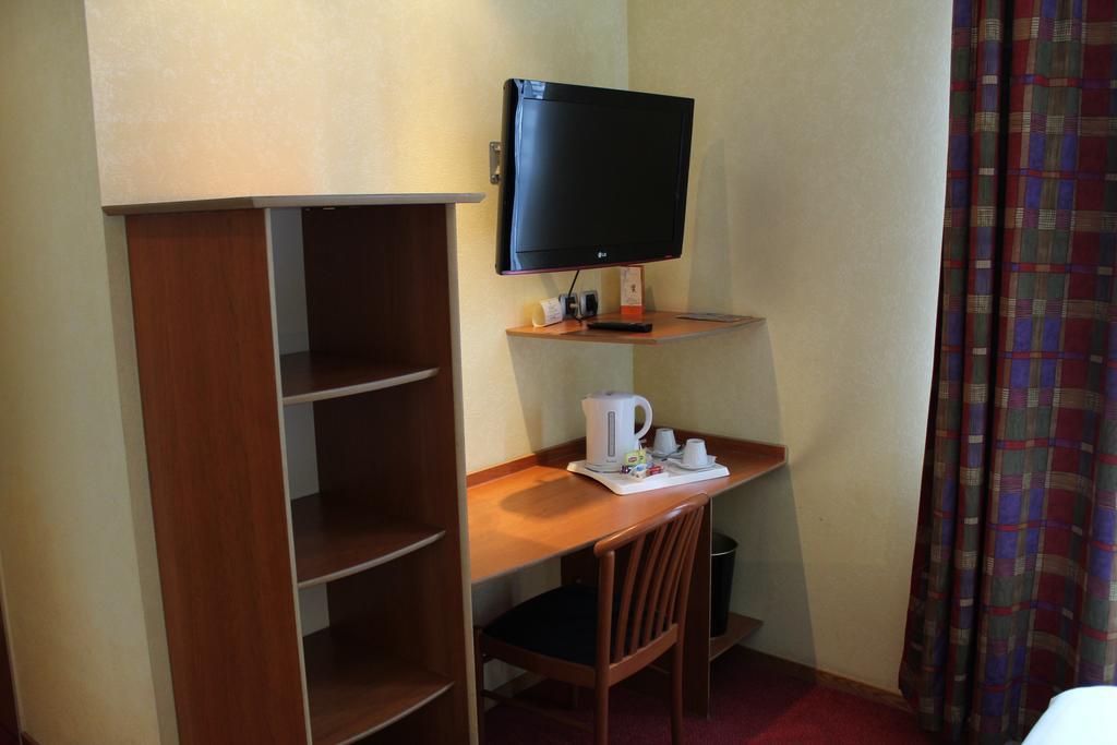 In Situ Hotel Валансьєнн Екстер'єр фото